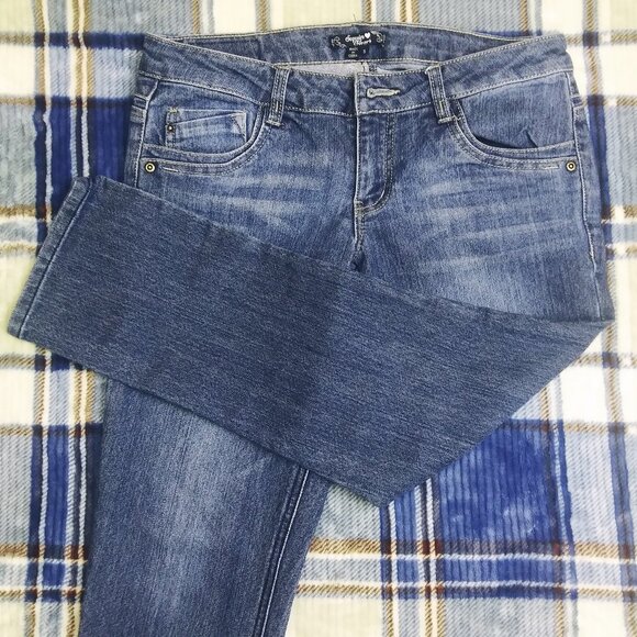 Sequin Hearts Low-Rise Jeans Size 5 - Picture 2 of 6